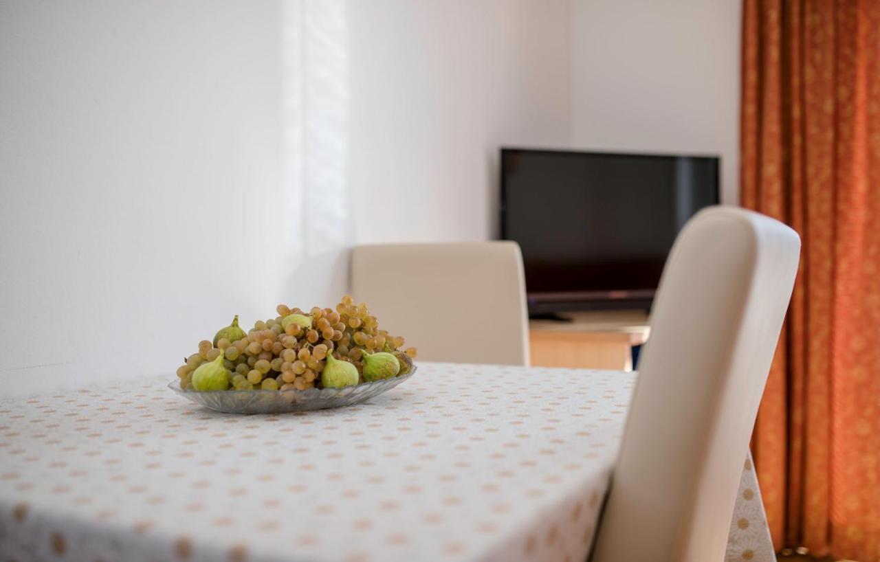Apartments Stanicic קמפור מראה חיצוני תמונה