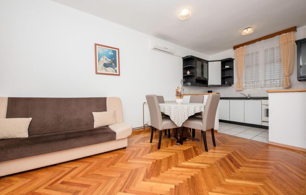 Apartments Stanicic קמפור מראה חיצוני תמונה